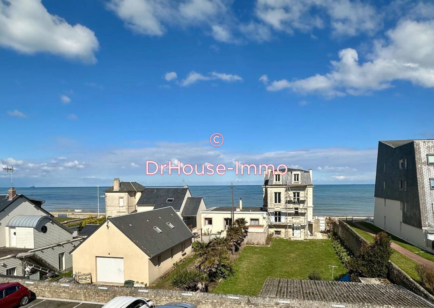 Appartement 2 pièces de 30 m² - Bernières-sur-Mer (14990)