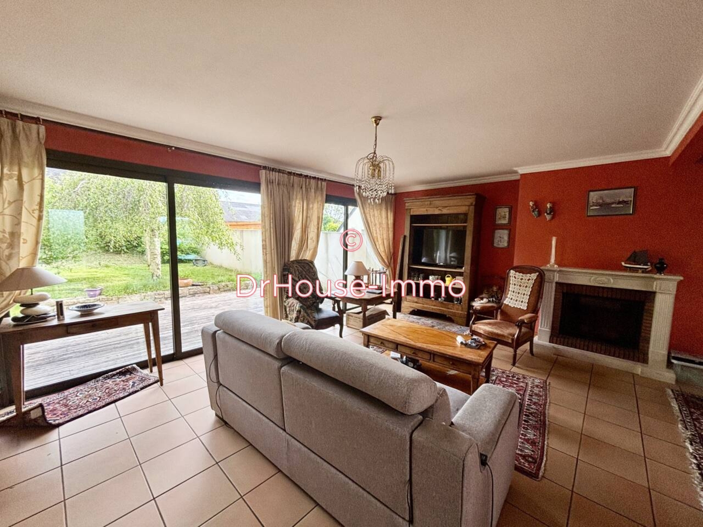 Maison 7 pièces de 160 m² - Lesneven (29260)