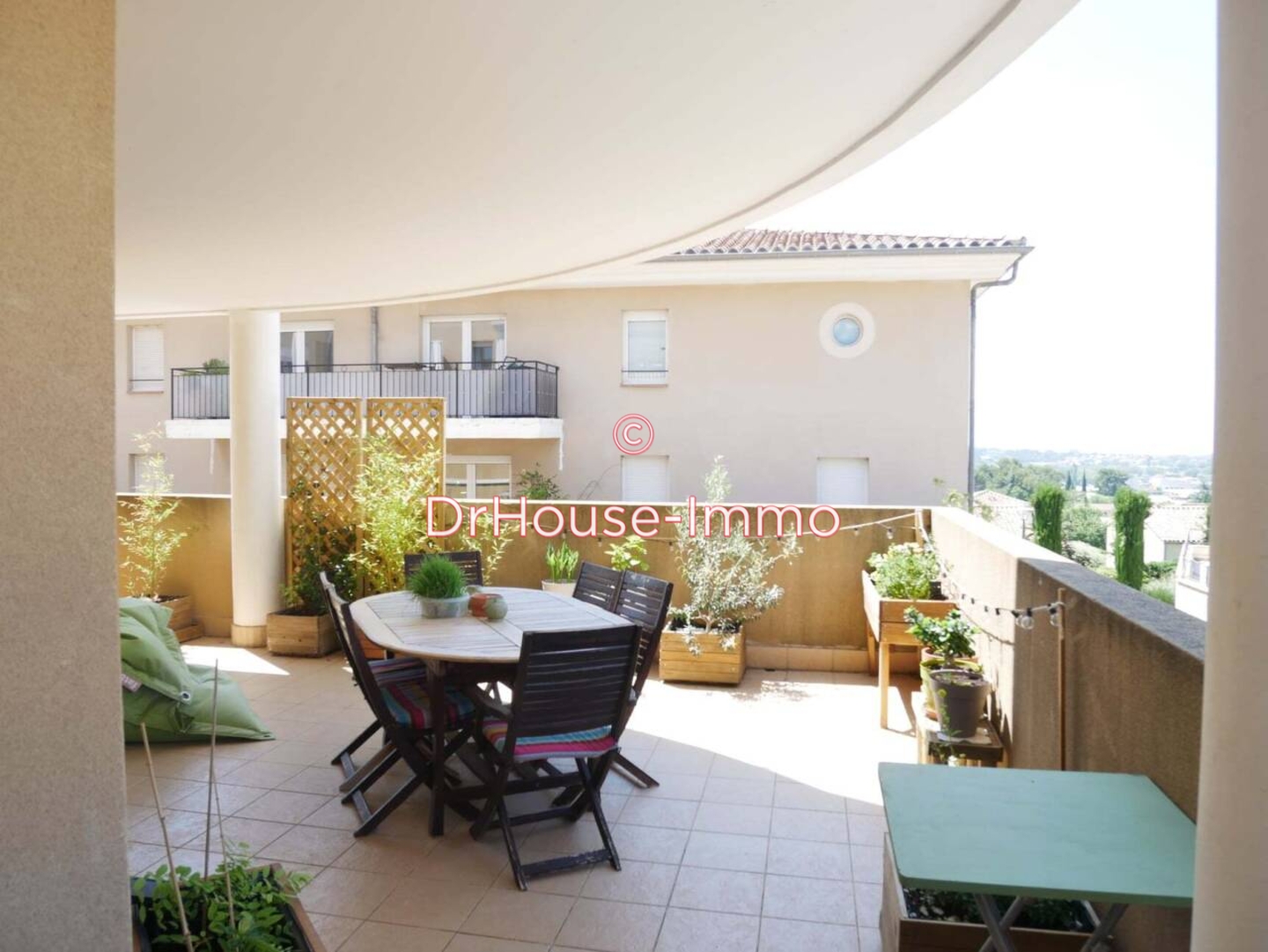 Appartement 3 pièces de 69 m² - Aix-en-Provence (13100)