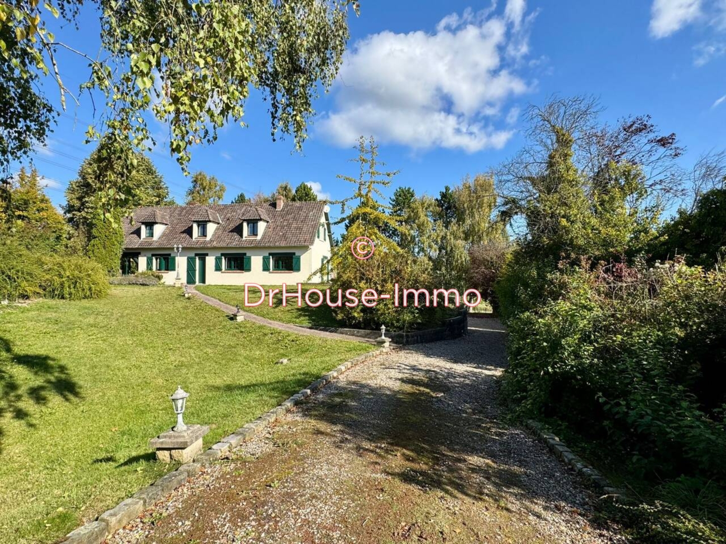 Maison 5 pièces de 139 m² - Dieppe (76200)