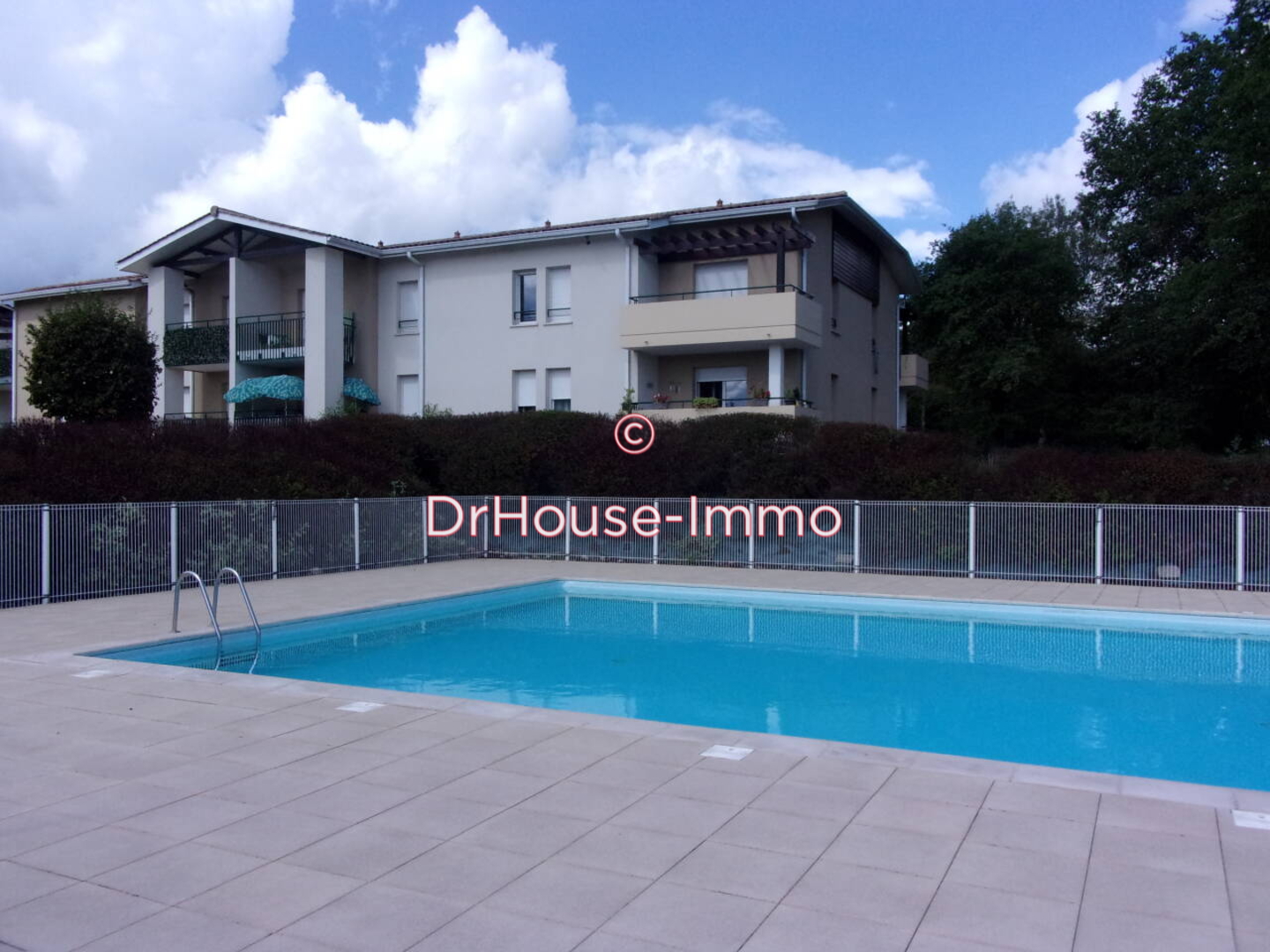 Appartement 2 pièces de 38 m² - Saint-Yzan-de-Soudiac (33920)