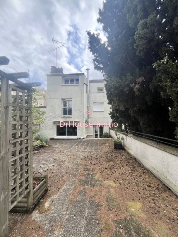 Maison 6 pièces de 171 m² - Châteauroux (36000)