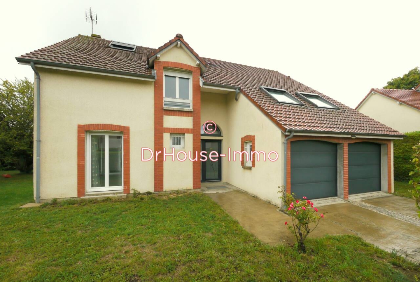 Maison 8 pièces de 168 m² - Nogent-sur-Seine (10400)