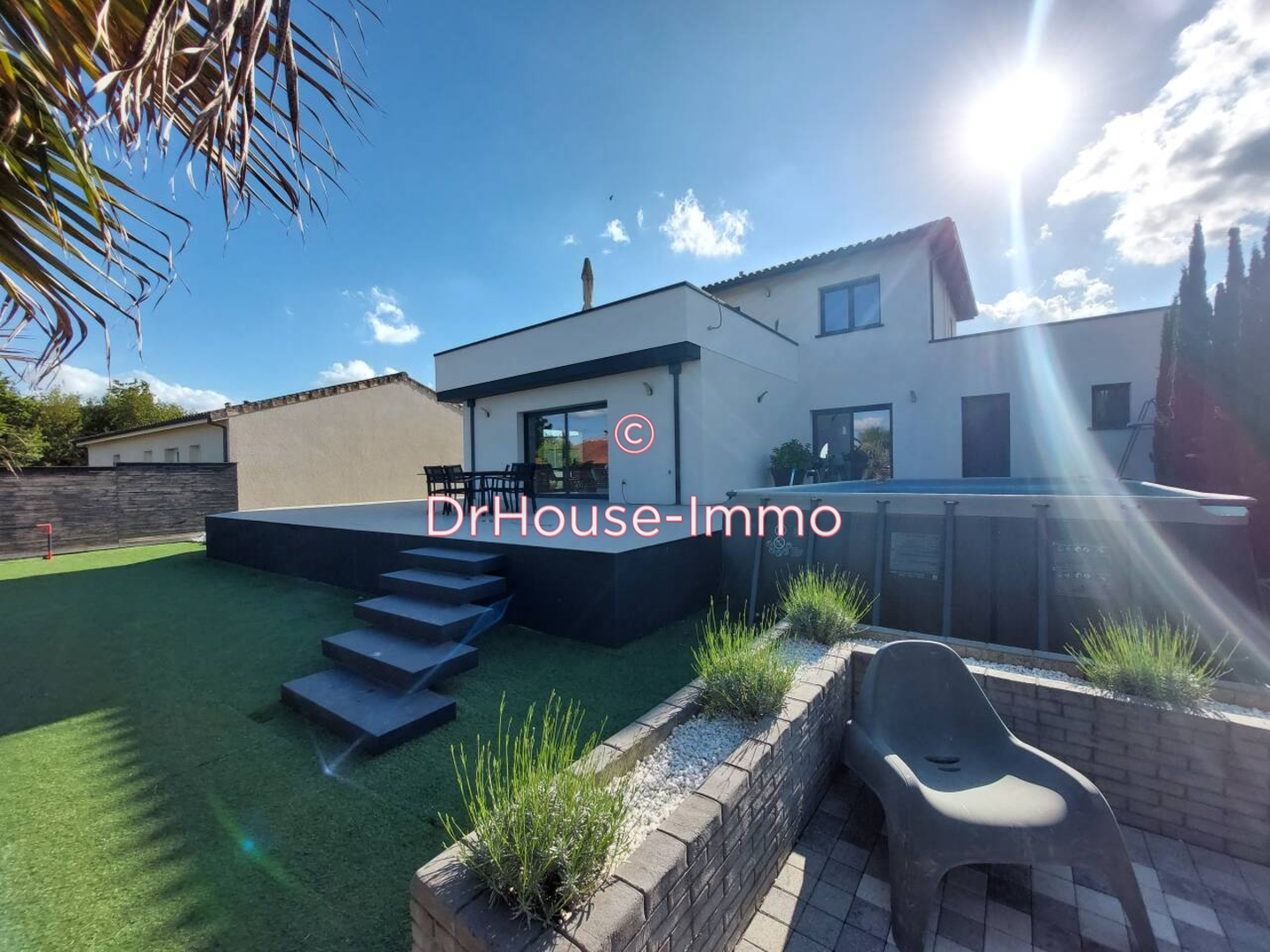Maison 7 pièces de 188 m² - Sallebœuf (33370)