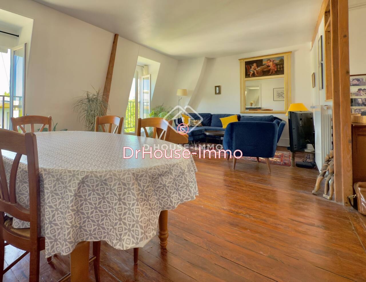 Appartement 5 pièces de 88 m² - Paris (75016)