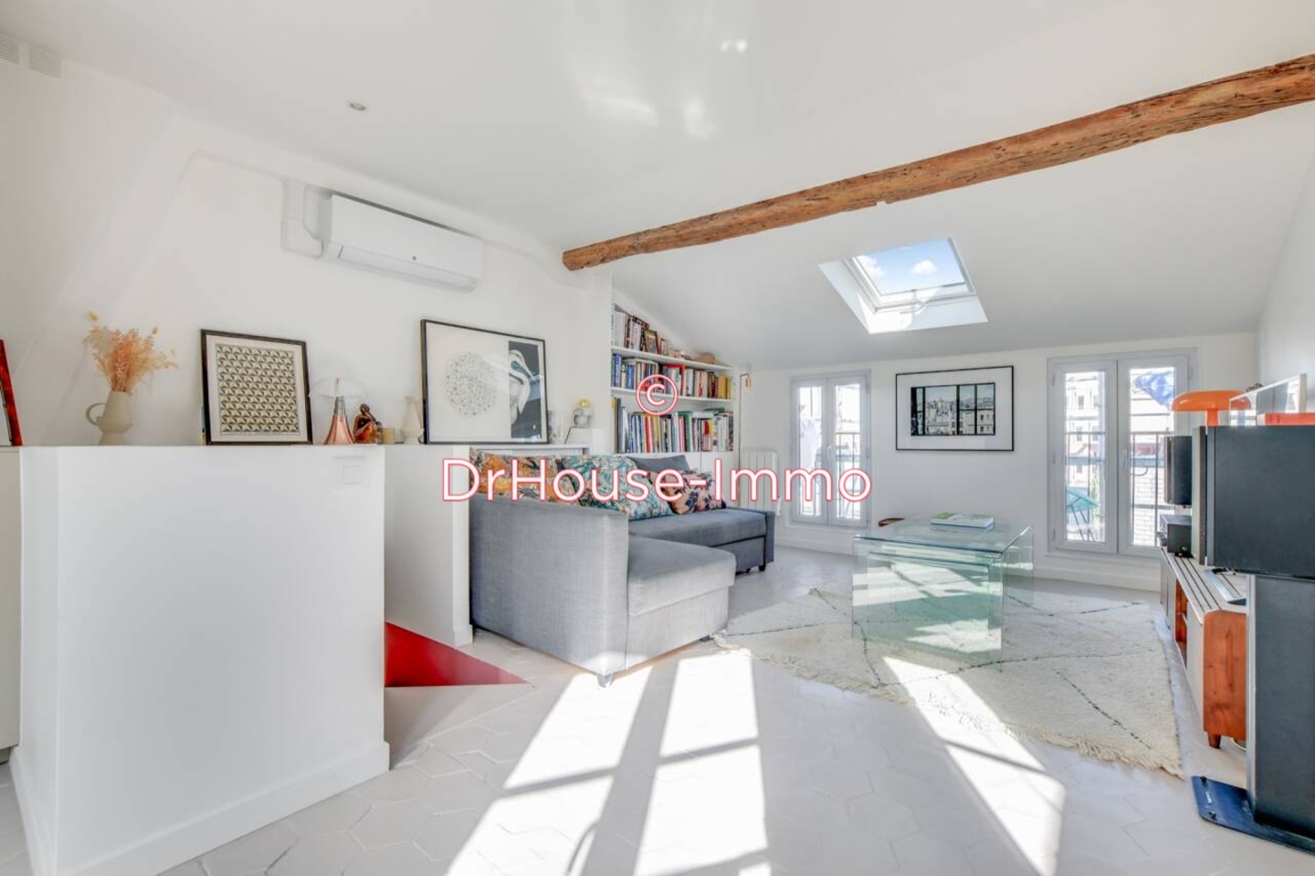 Appartement 4 pièces de 67 m² - Paris (75011)