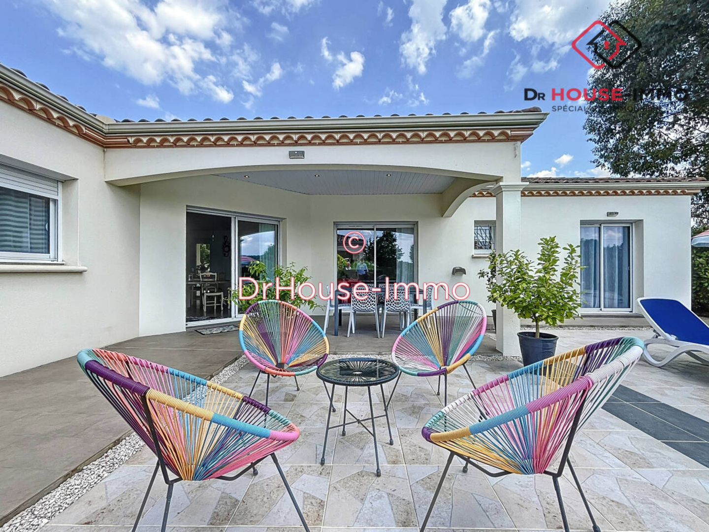 Maison 5 pièces de 140 m² - Saint-Léon-sur-l'Isle (24110)