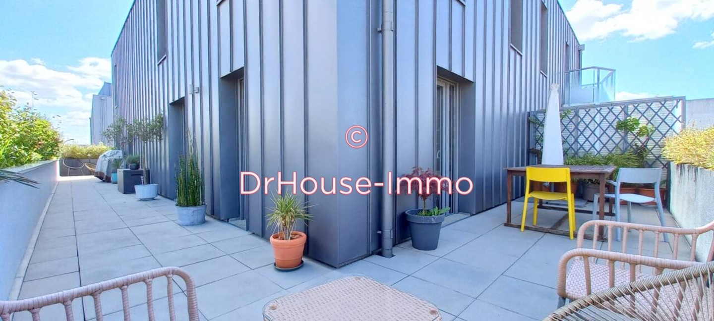 Appartement 4 pièces de 105 m² - Bagnolet (93170)