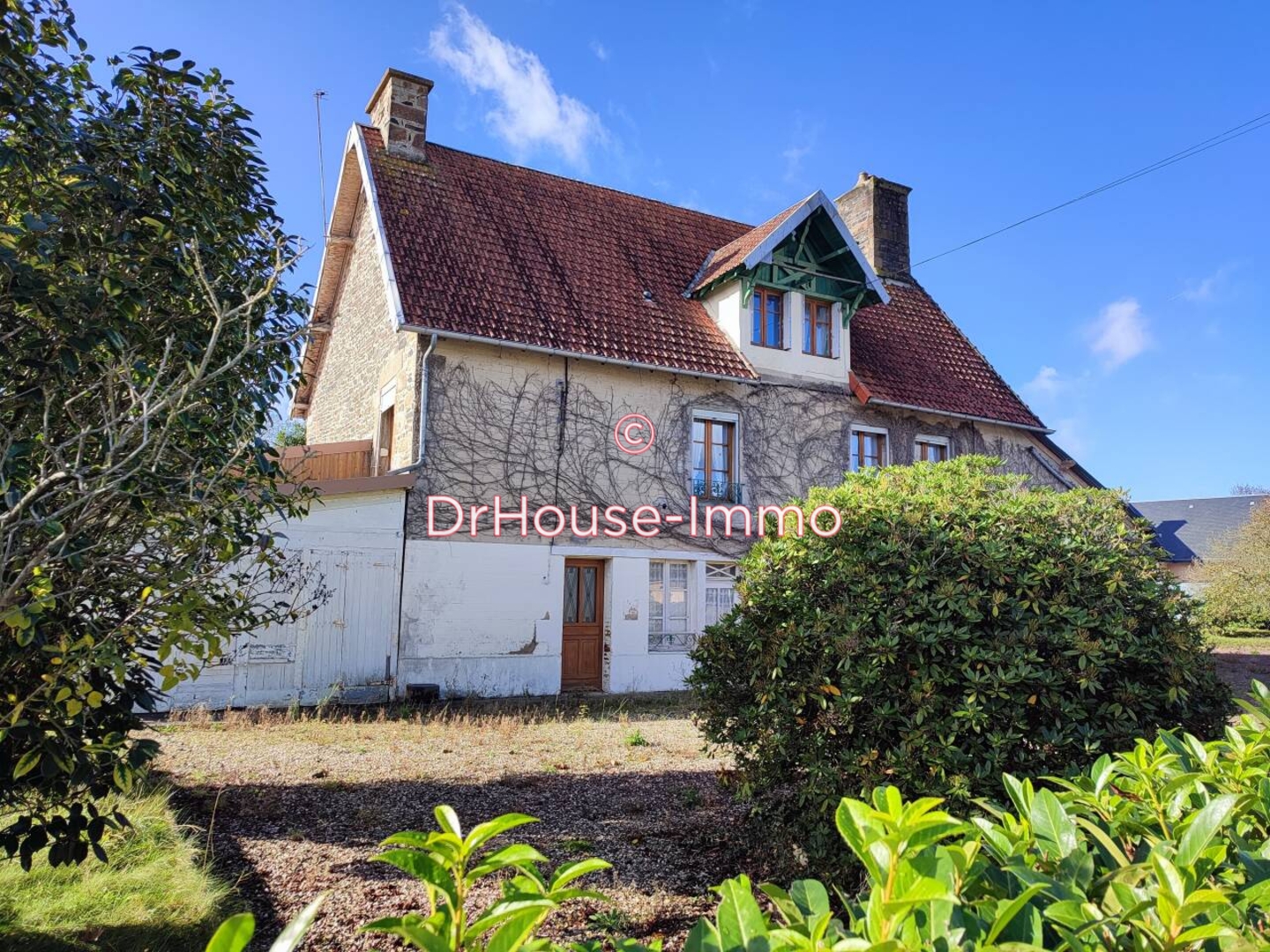 Maison 6 pièces de 97 m² - Vire Normandie (14500)