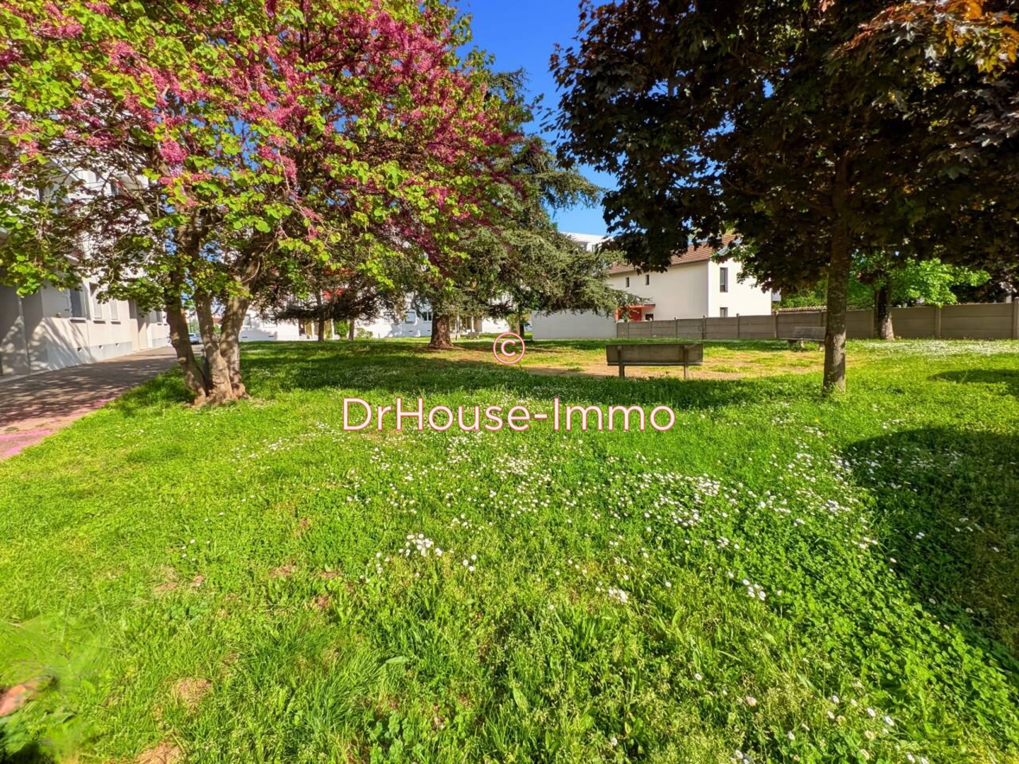 Appartement 3 pièces de 56 m² - Villefranche-sur-Saône (69400)