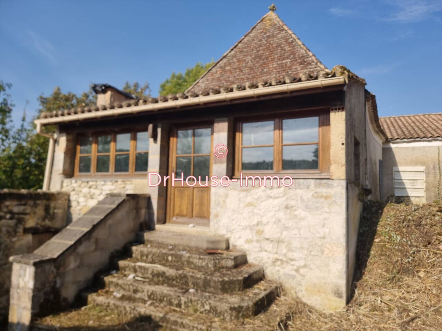 Maison 4 pièces de 138 m² - Saint-Martin-de-Villeréal (47210)