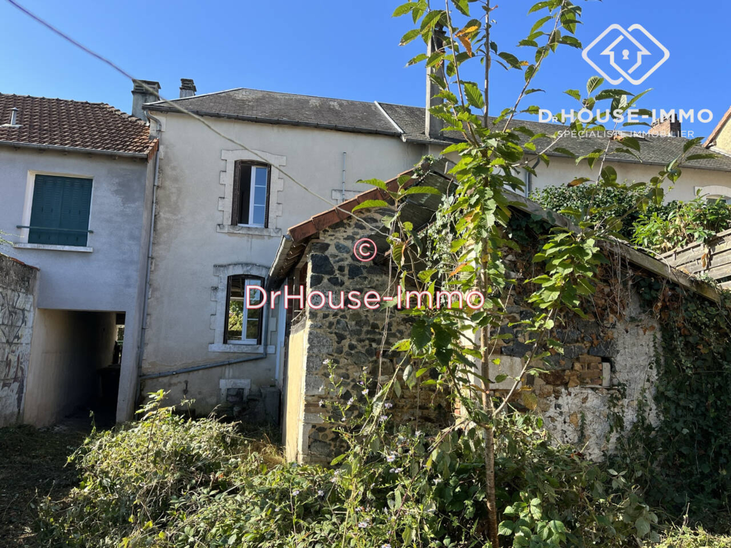 Maison 3 pièces de 66 m² - La Coquille (24450)