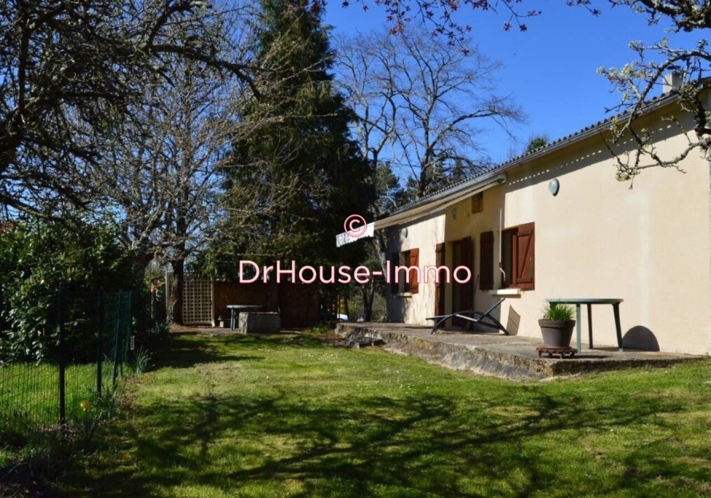 Maison 3 pièces de 90 m² - Creyssensac-et-Pissot (24380)