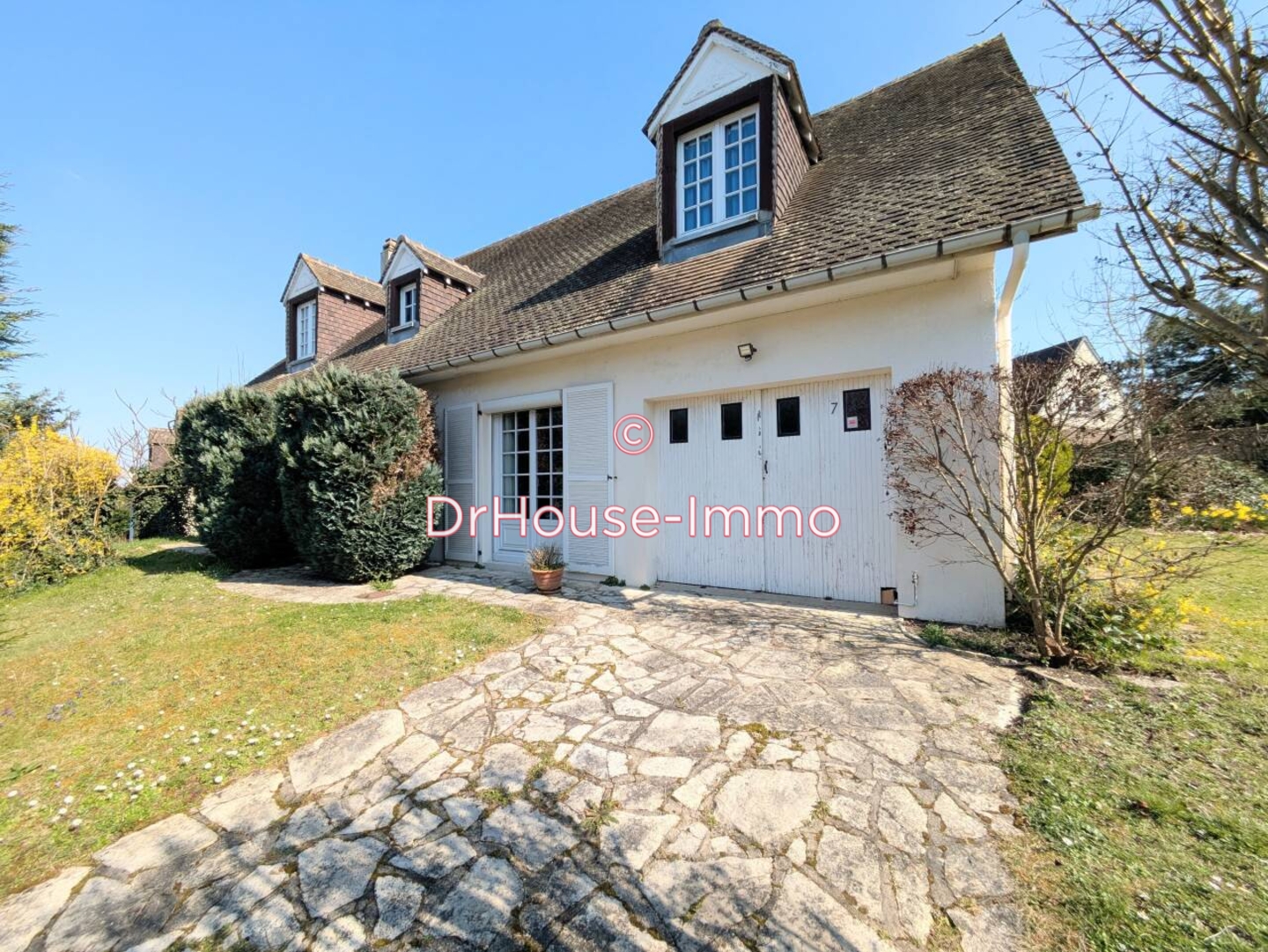 Maison 6 pièces de 160 m² - Chambourcy (78240)