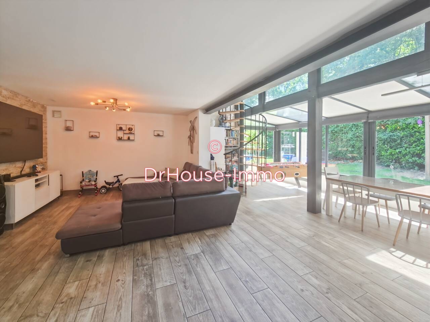 Maison 5 pièces de 131 m² - Heugas (40180)