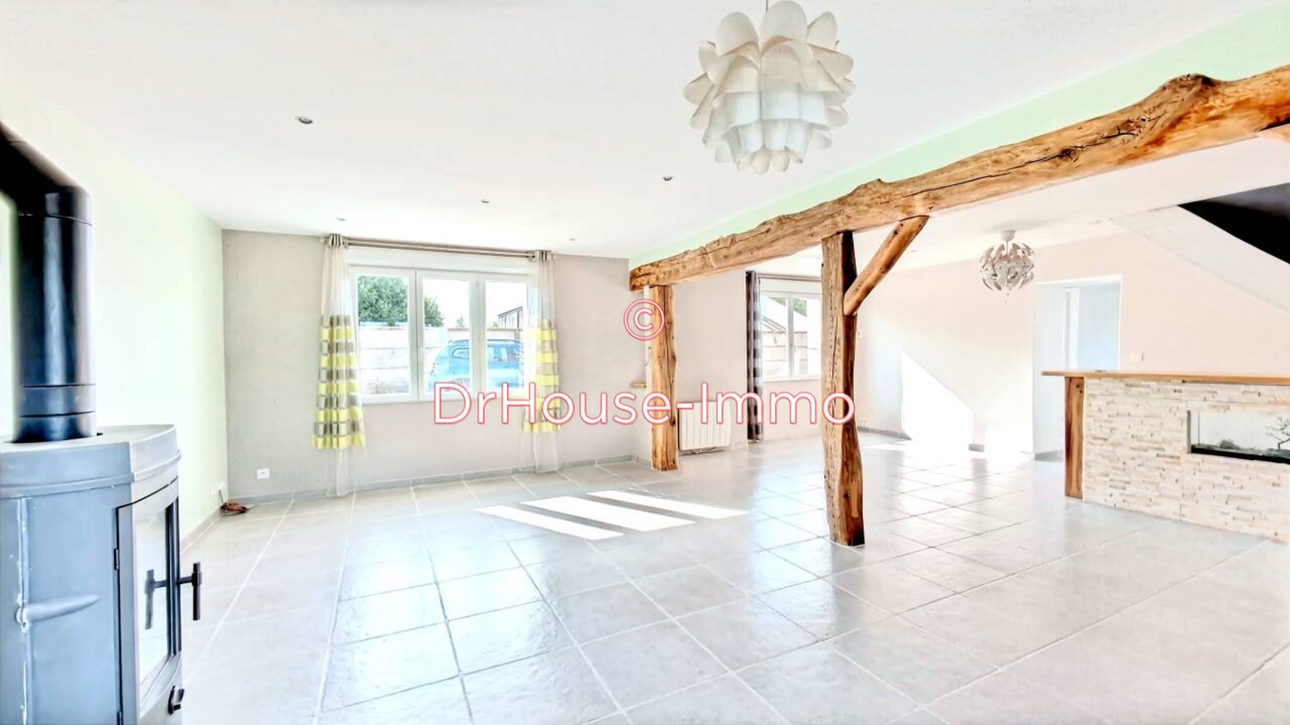 Maison 4 pièces de 140 m² - Baule (45130)