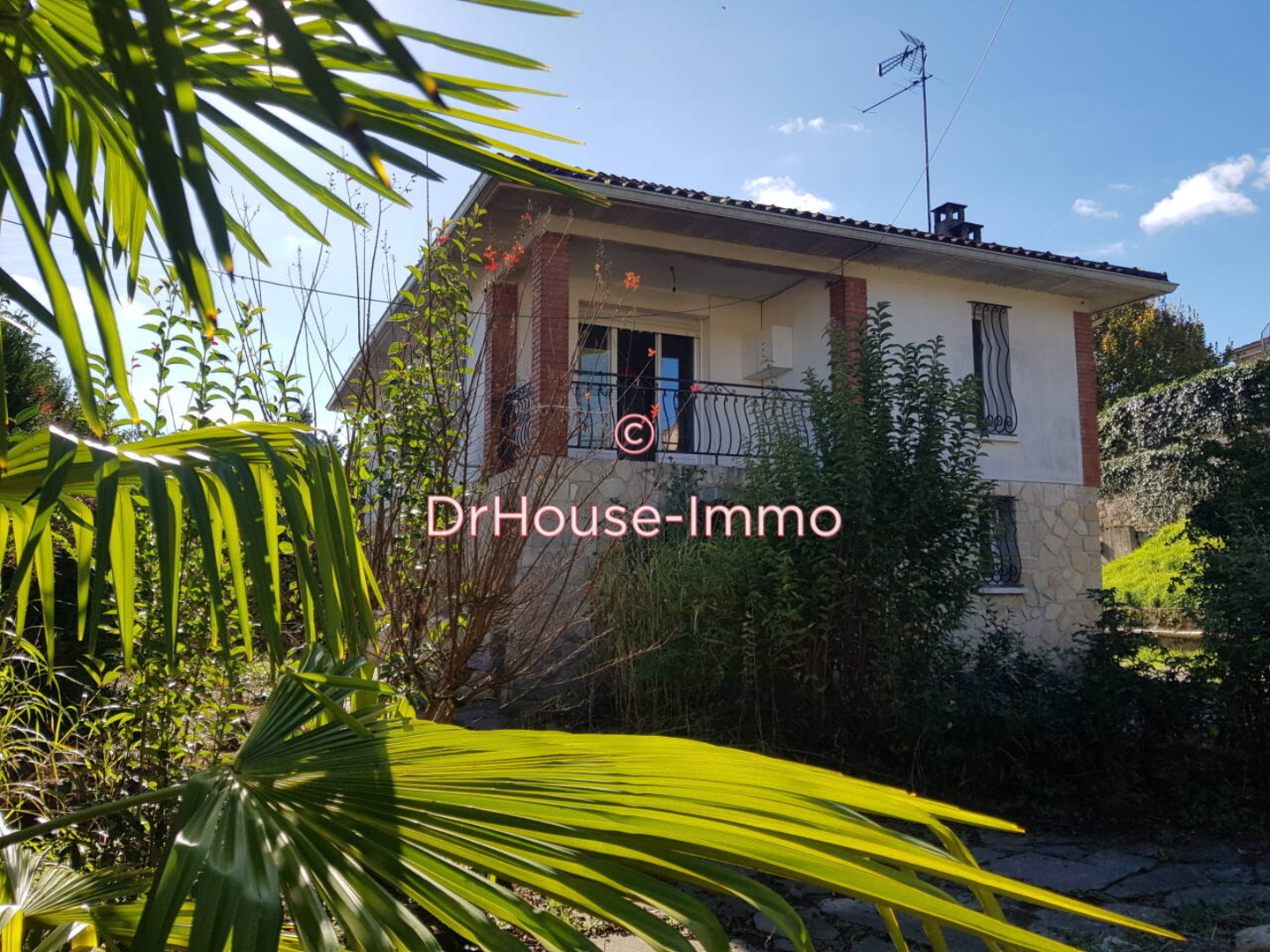 Maison 7 pièces de 128 m² - La Réole (33190)