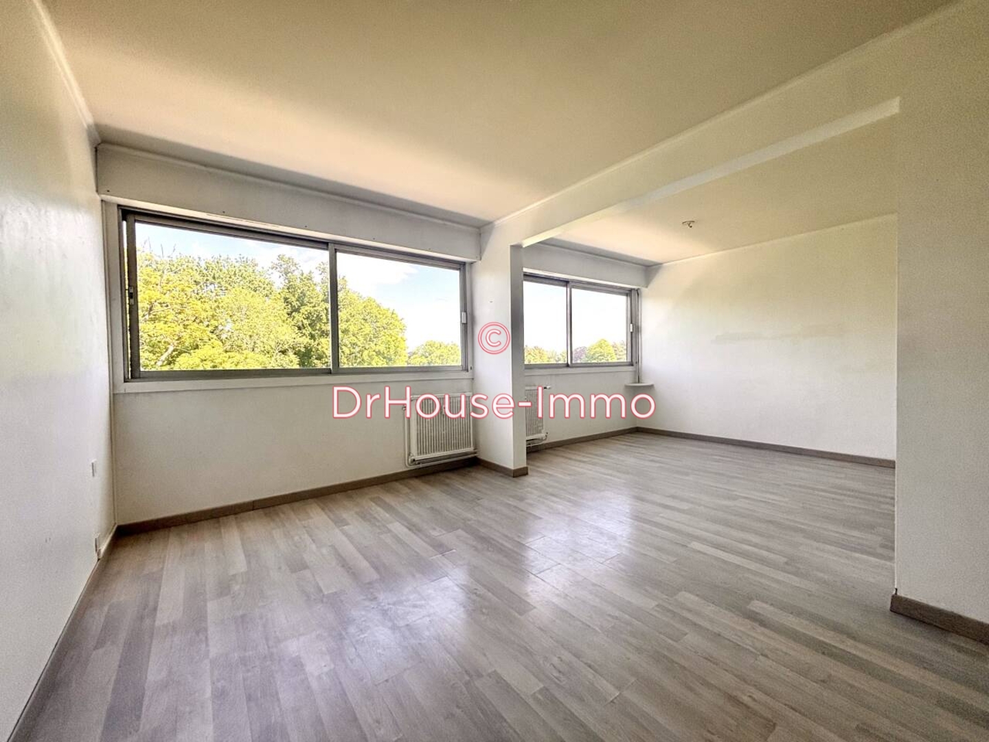 Appartement 1 pièce de 41 m² - Saint-Saulve (59880)