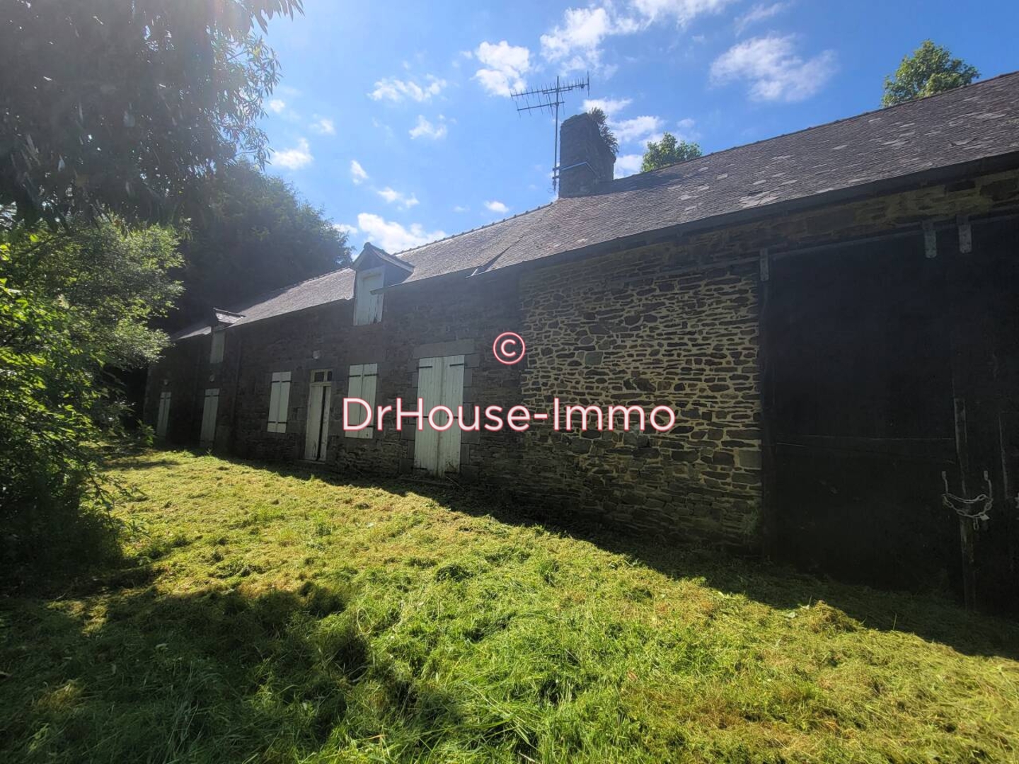 Maison 4 pièces de 100 m² - Dol-de-Bretagne (35120)