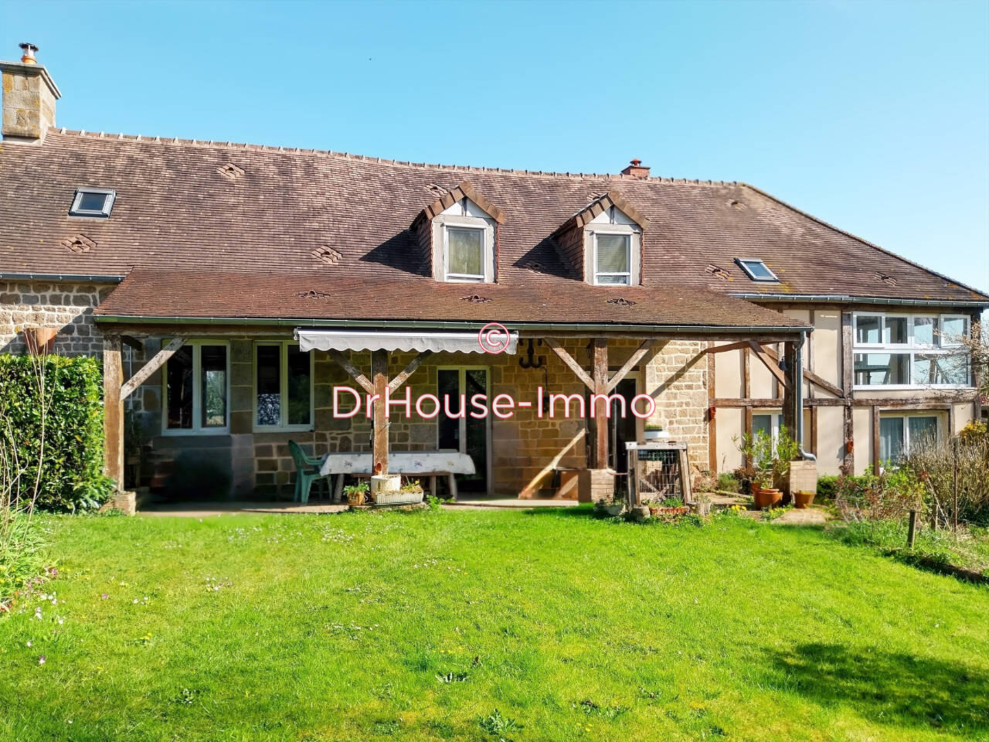 Maison 6 pièces de 125 m² - Carrouges (61320)