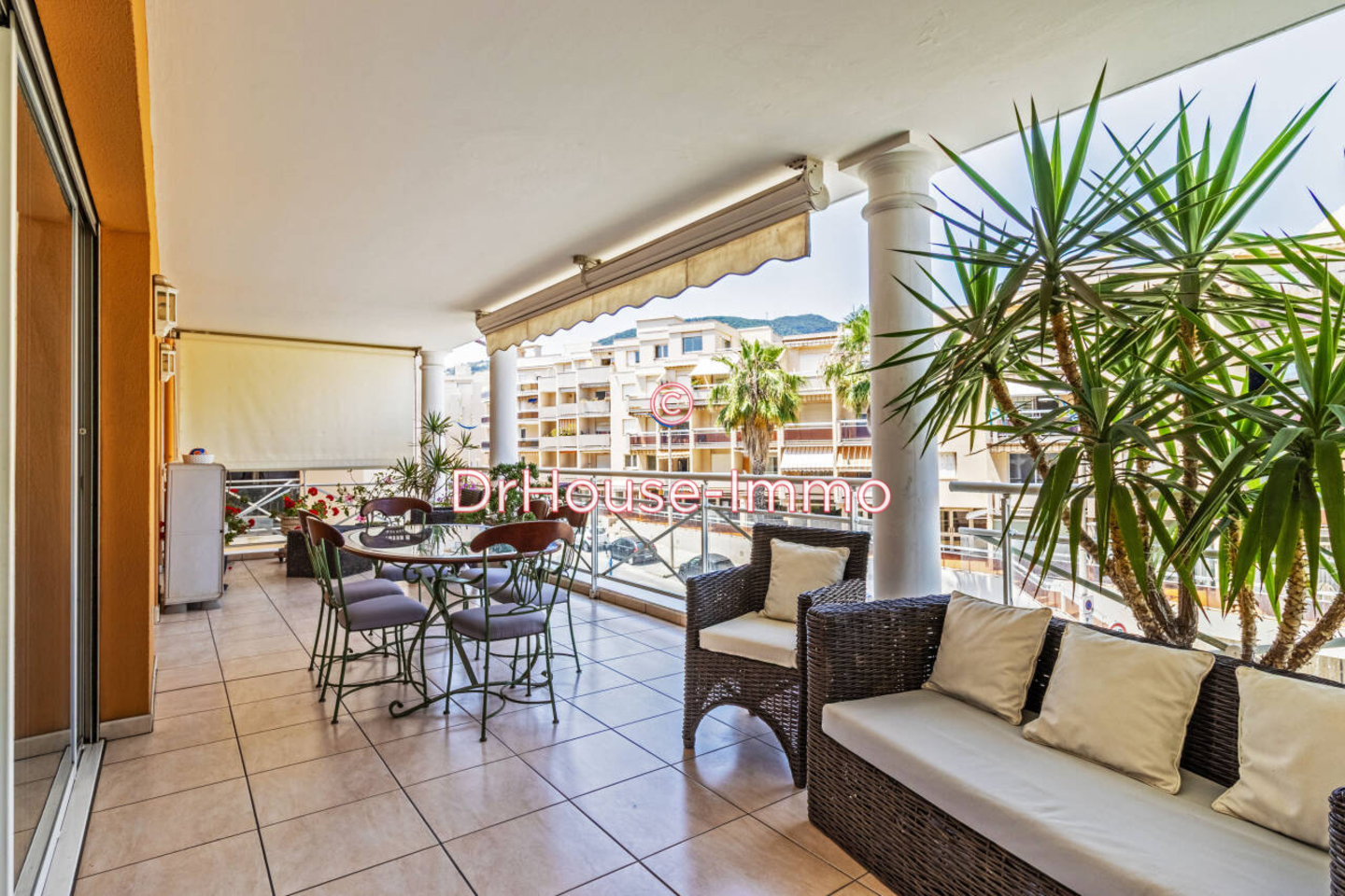 Appartement 3 pièces de 65 m² - Cavalaire-sur-Mer (83240)