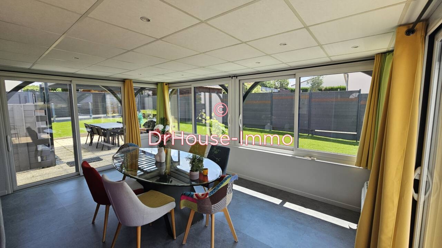 Maison 6 pièces de 185 m² - Saint-Corneille (72460)