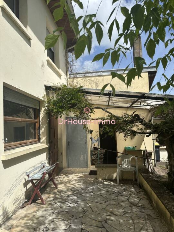 Maison 10 pièces de 200 m² - Castelnau-de-Médoc (33480)