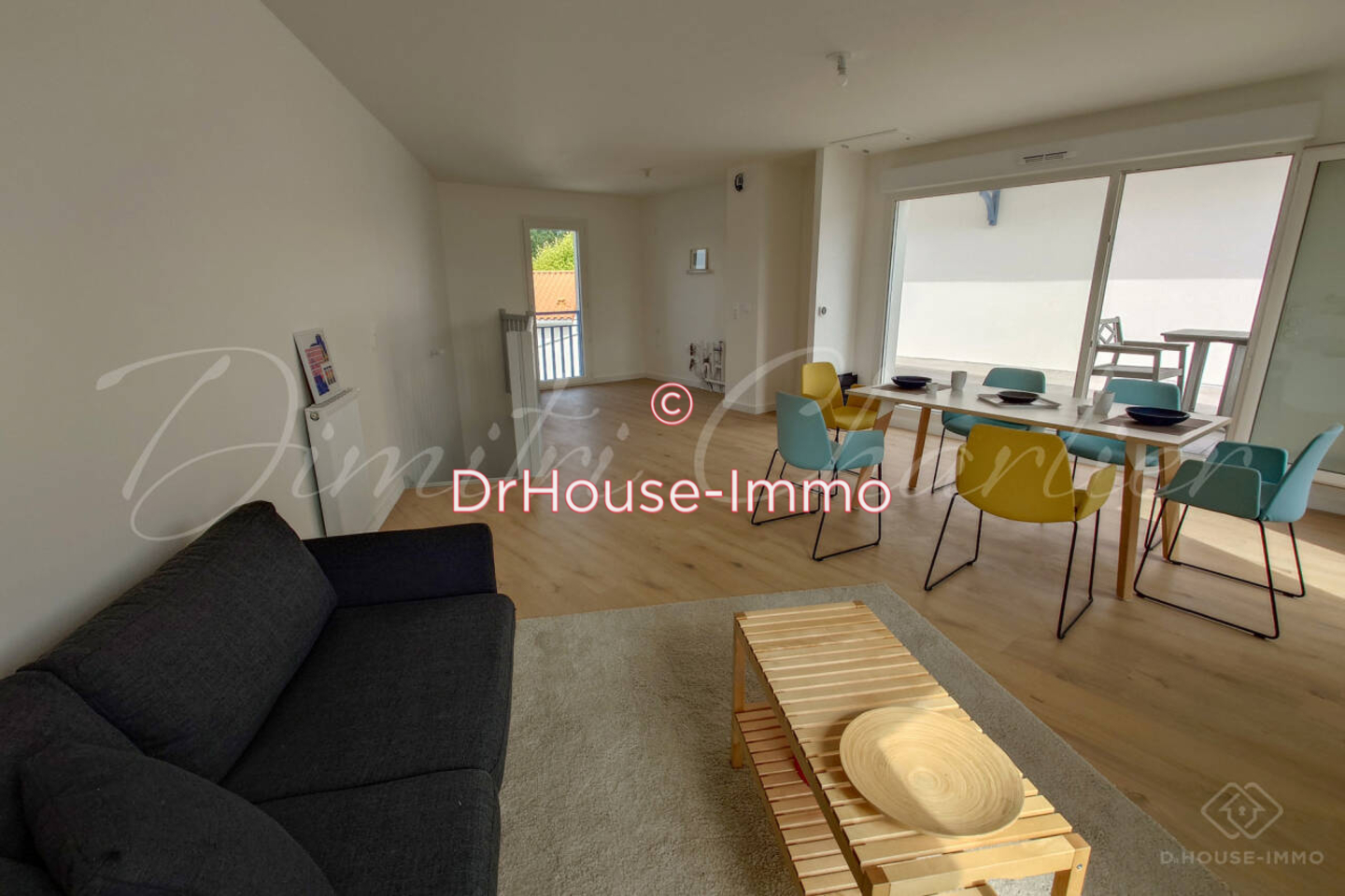 Appartement 4 pièces de 103 m² - Andernos-les-Bains (33510)