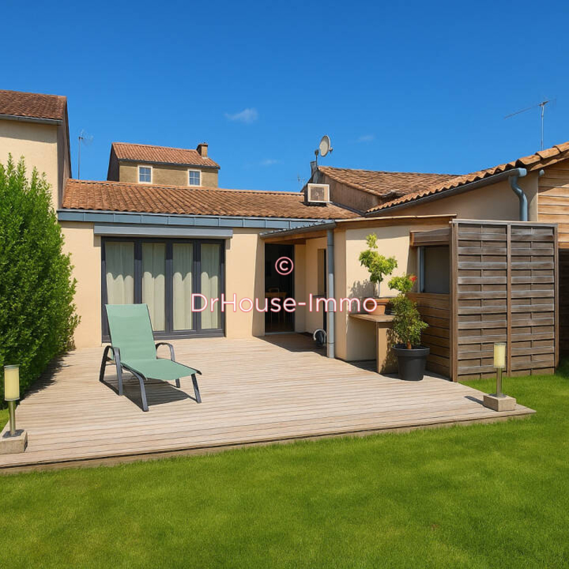 Maison 4 pièces de 125 m² - Bergerac (24100)