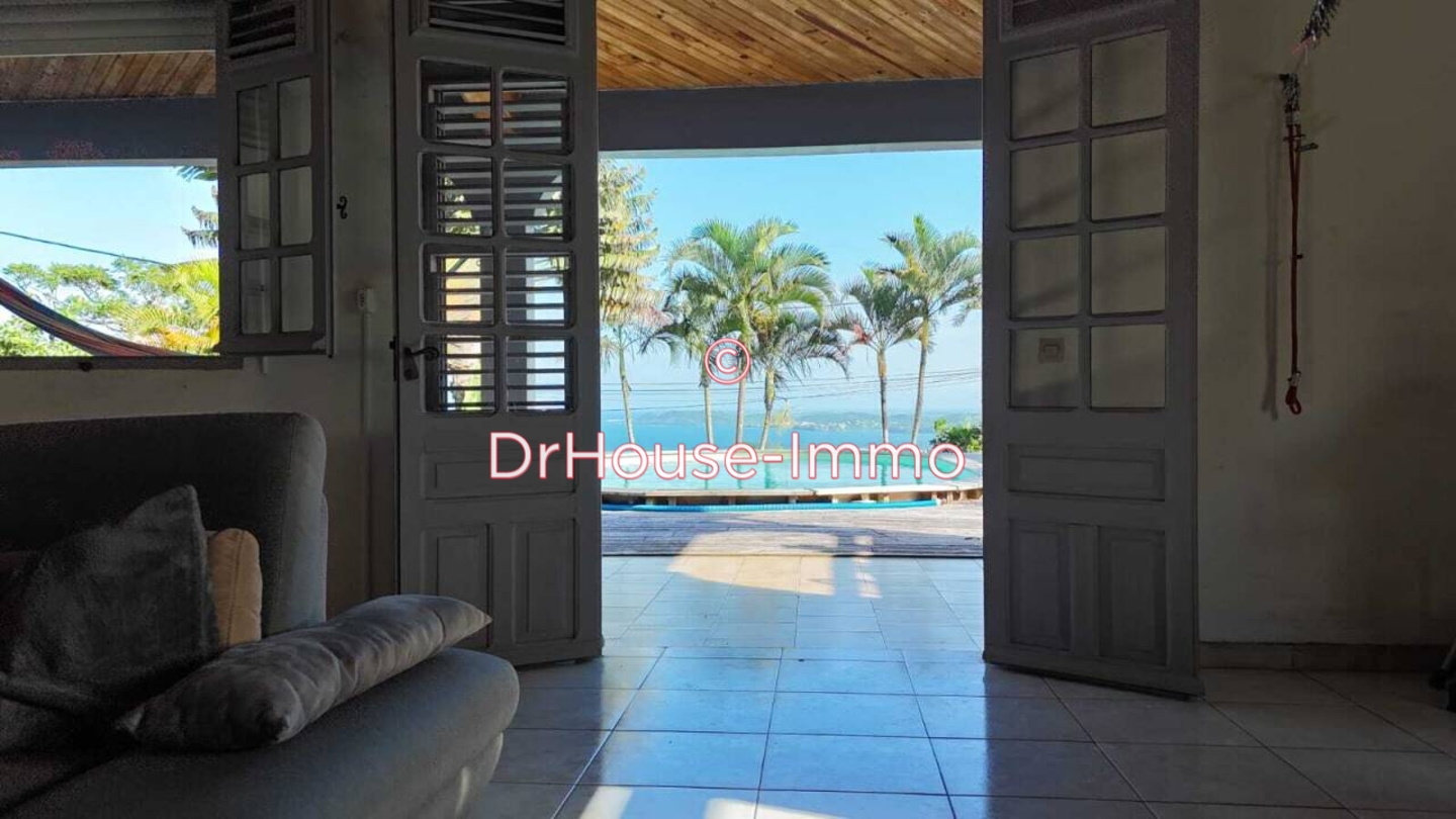 Maison 5 pièces de 150 m² - Robert (97231)