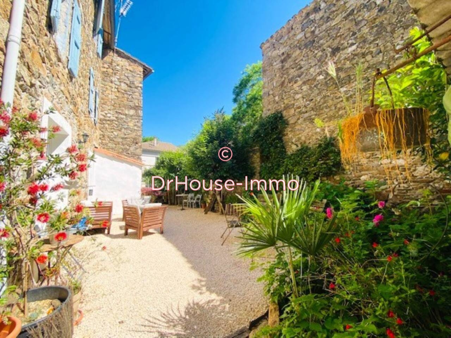 Maison 11 pièces de 270 m² - L'Estréchure (30124)