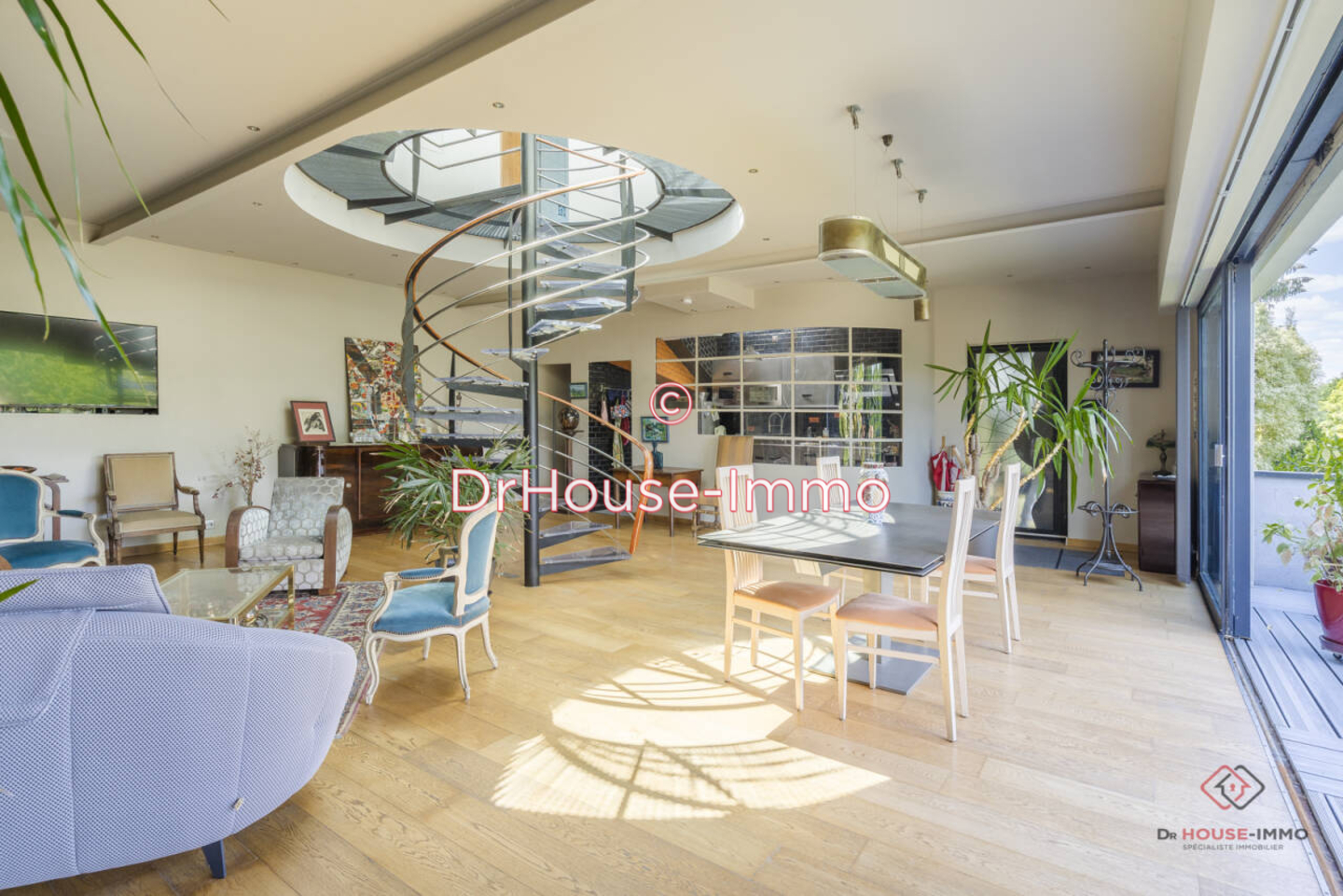 Maison 5 pièces de 150 m² - Champigny-sur-Marne (94500)