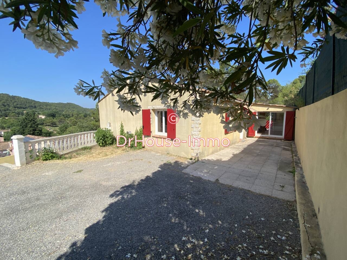 Maison 5 pièces de 91 m² - Le Val (83143)