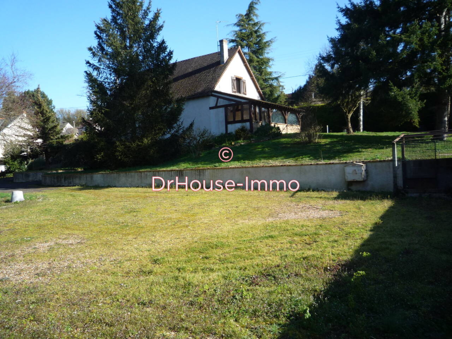 Maison 6 pièces de 196 m² - La Membrolle-sur-Choisille (37390)