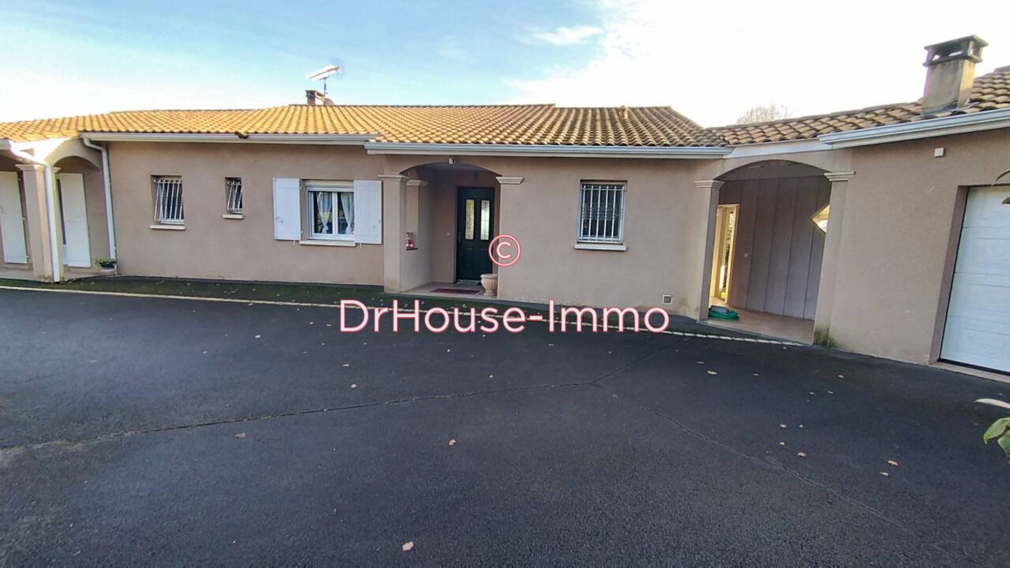 Maison 4 pièces de 125 m² - Bergerac (24100)