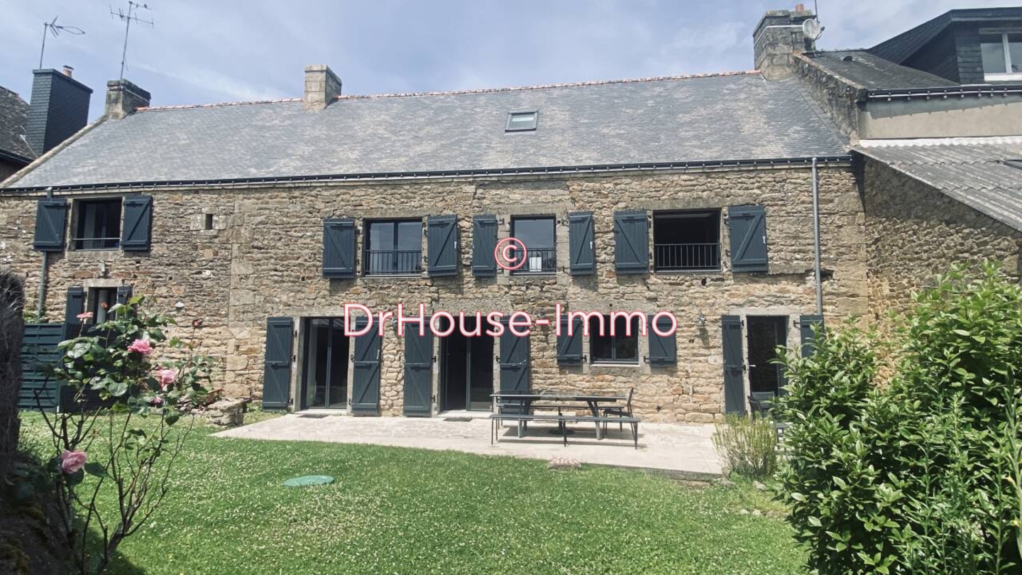 Maison 6 pièces de 160 m² - Erdeven (56410)