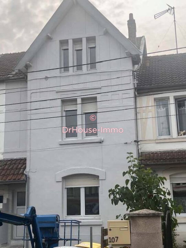 Maison 5 pièces de 92 m² - Crespin (59154)