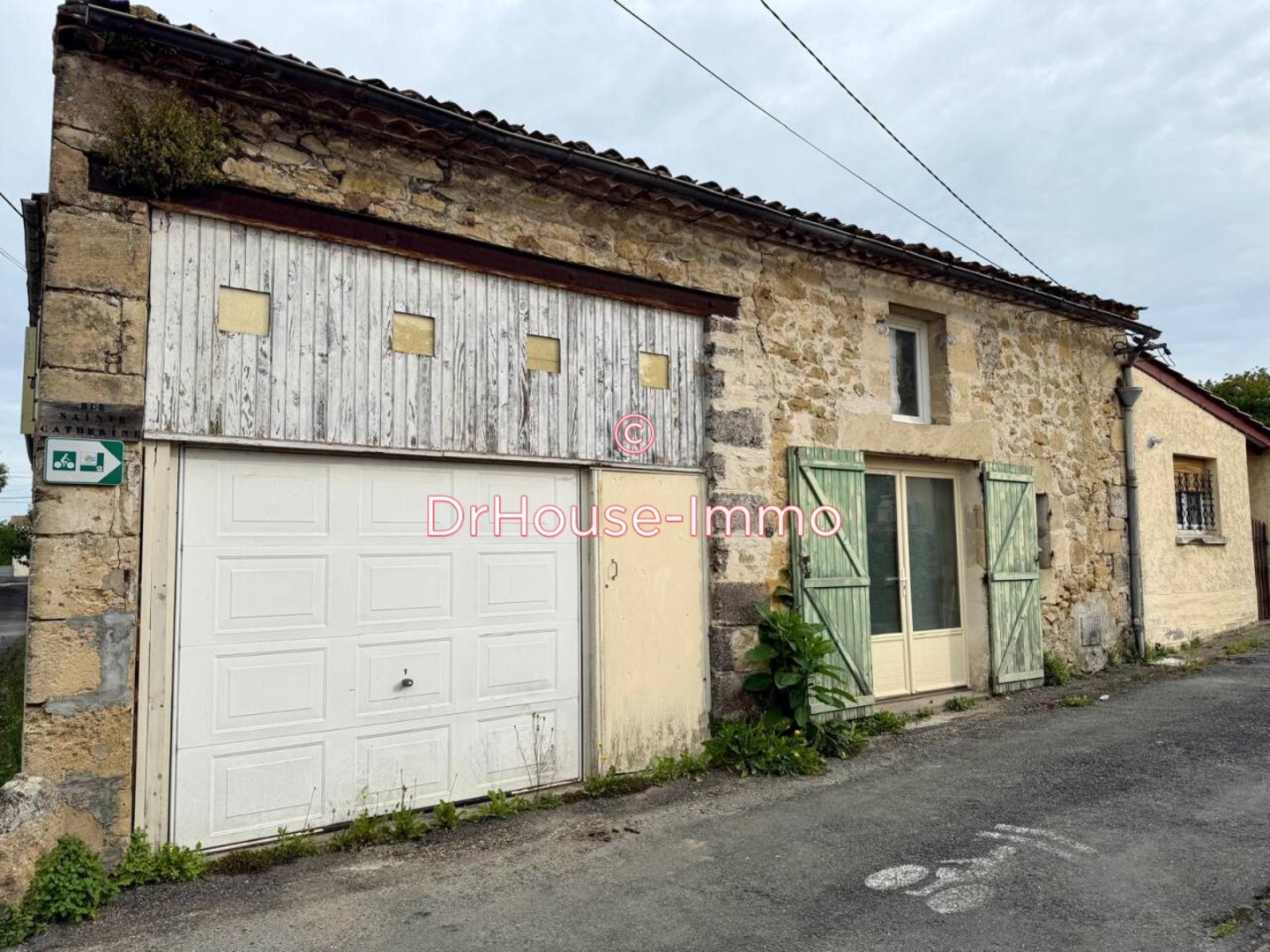Maison 6 pièces de 150 m² - Sauveterre-de-Guyenne (33540)
