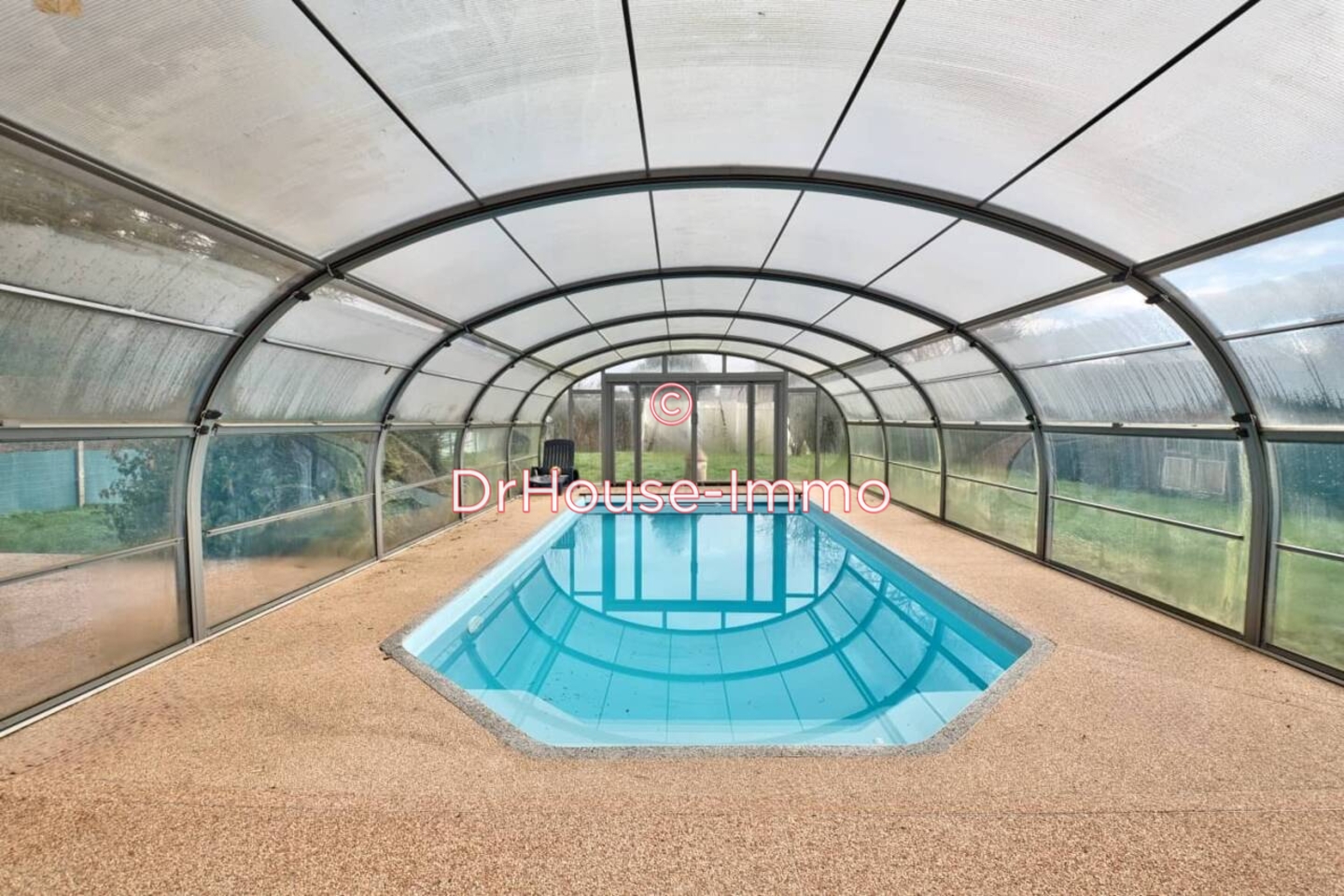 Maison 7 pièces de 180 m² - Auzouville-sur-Ry (76116)