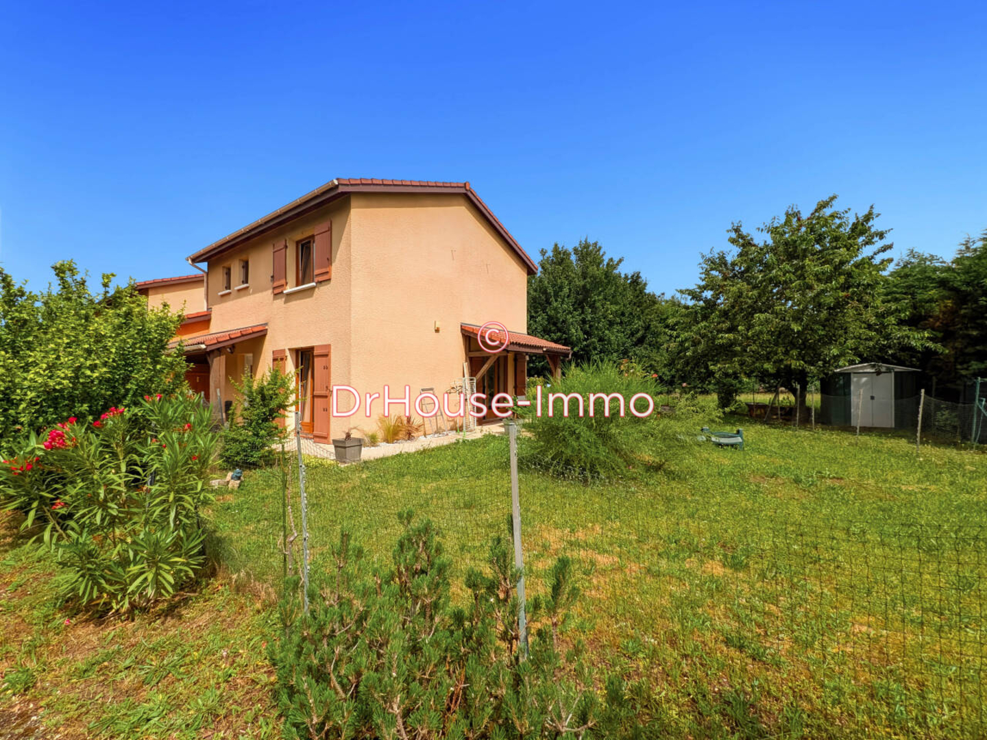 Maison 4 pièces de 93 m² - Mions (69780)