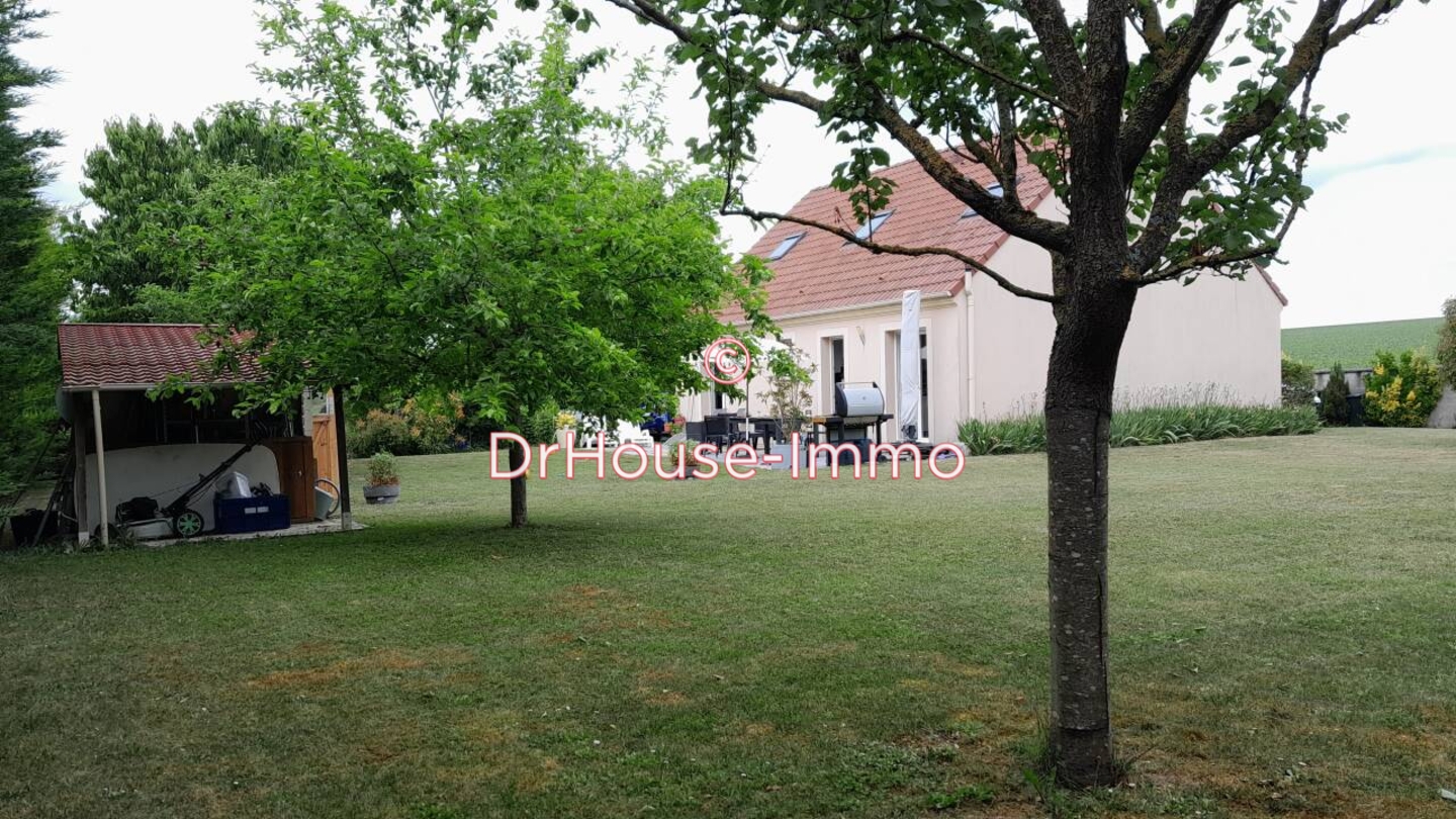 Maison 5 pièces de 88 m² - Charmoy (10290)