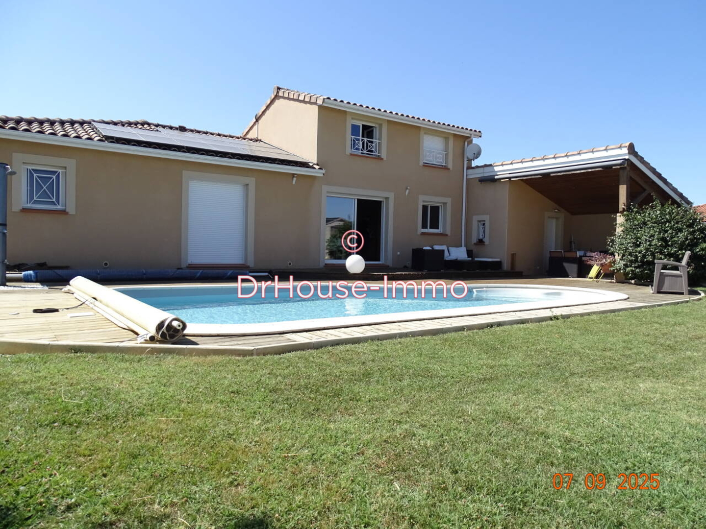 Maison 5 pièces de 125 m² - Lherm (31600)