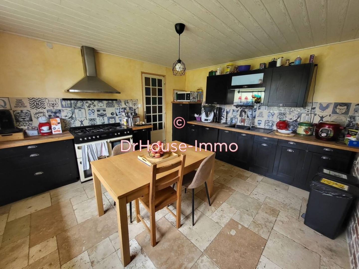 Maison 7 pièces de 190 m² - Tourville-la-Chapelle (76630)