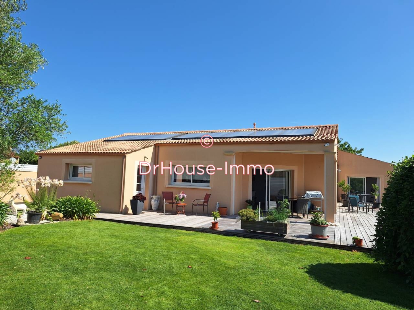 Maison 7 pièces de 175 m² - Vix (85770)