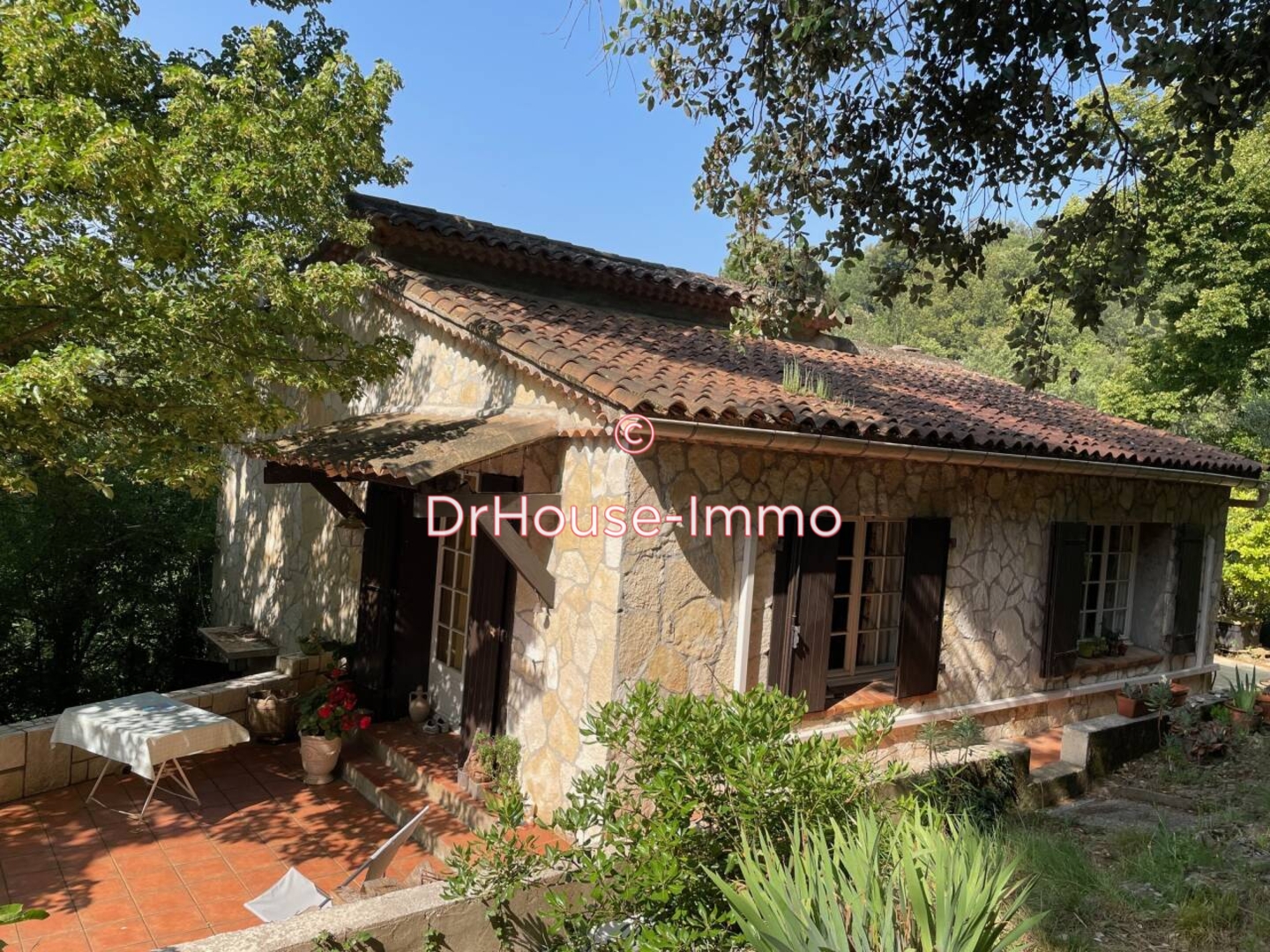 Maison 3 pièces de 89 m² - Saint-Jean-du-Pin (30140)