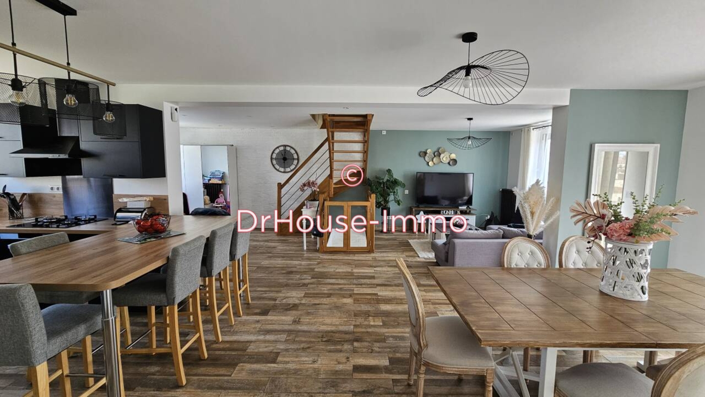 Maison 7 pièces de 145 m² - Le Mans (72000)