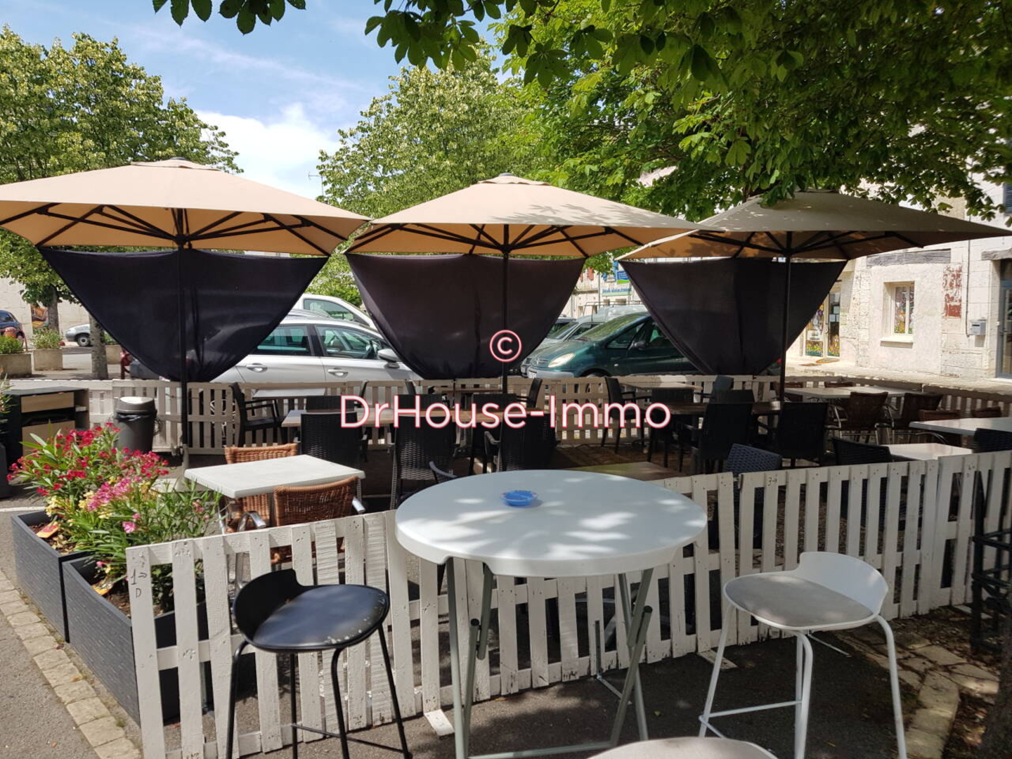 Commerce 2 pièces de 95 m² - Mareuil (24340)