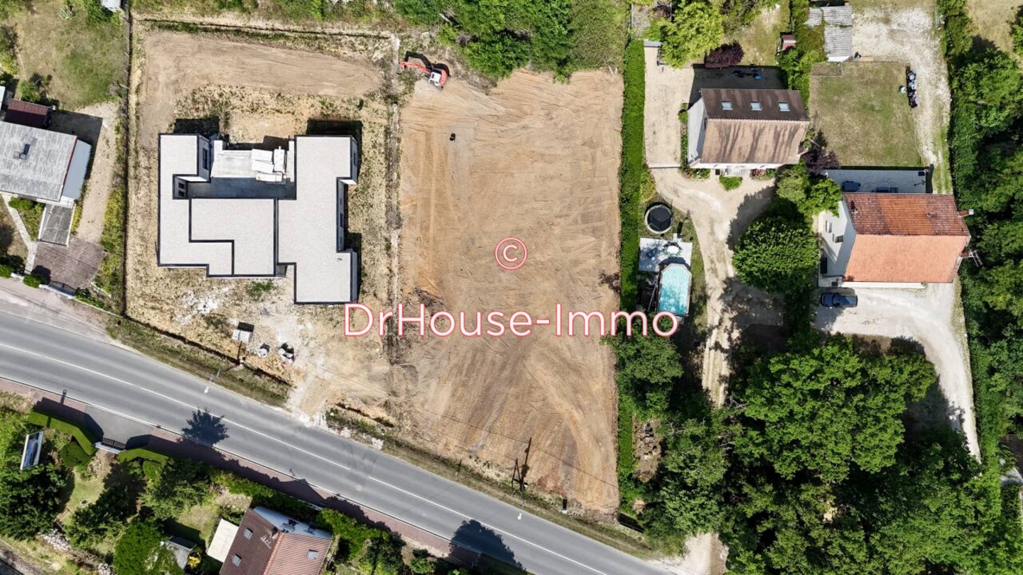 Terrain de 1 741 m² - Amilly (45200)
