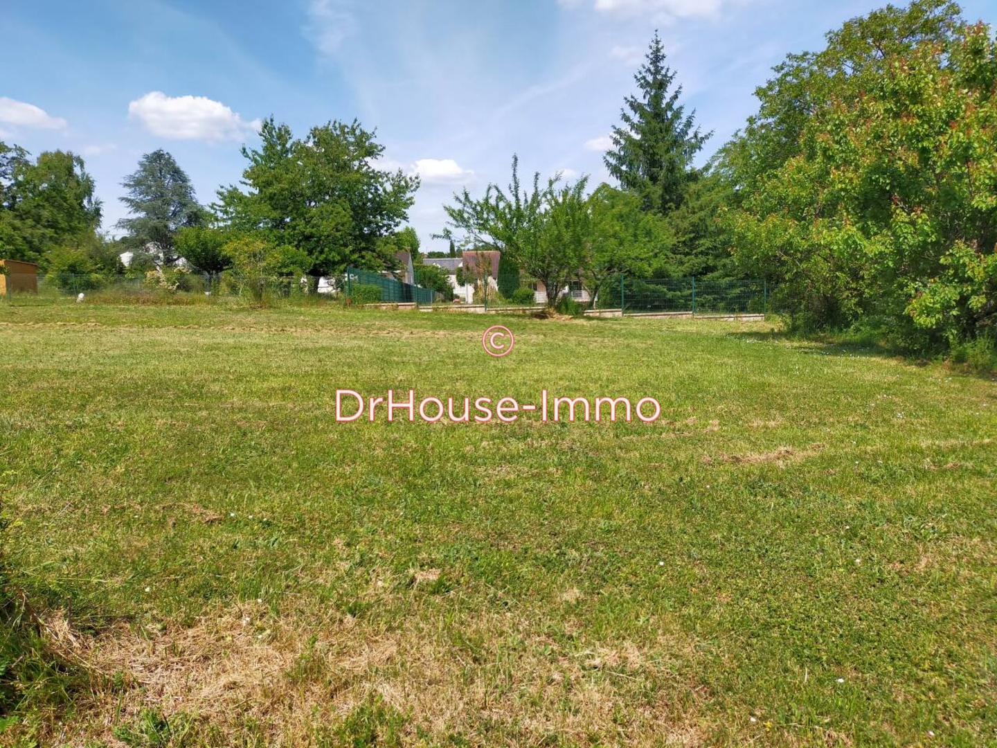 Terrain de 950 m² - La Roche-Posay (86270)