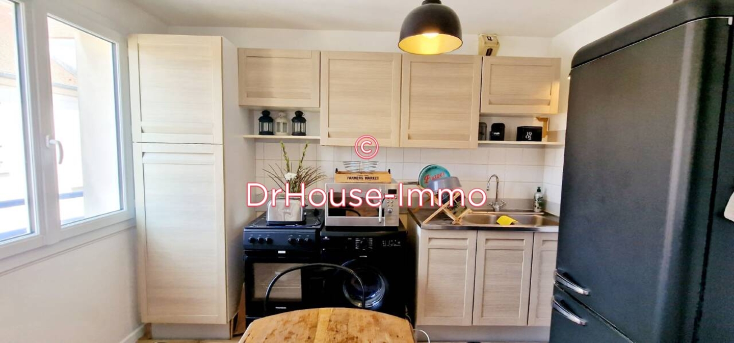 Appartement 2 pièces de 54 m² - Corbeil-Essonnes (91100)